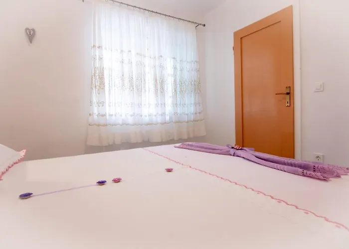 Laguna Ii * מאקרסקה