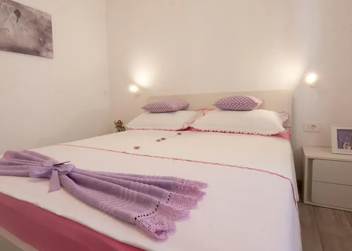 Laguna Ii Apartment *