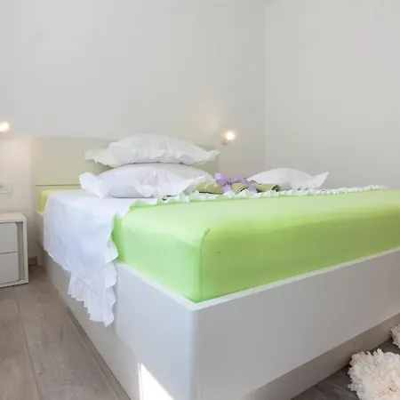 Appartamento Laguna Ii Makarska